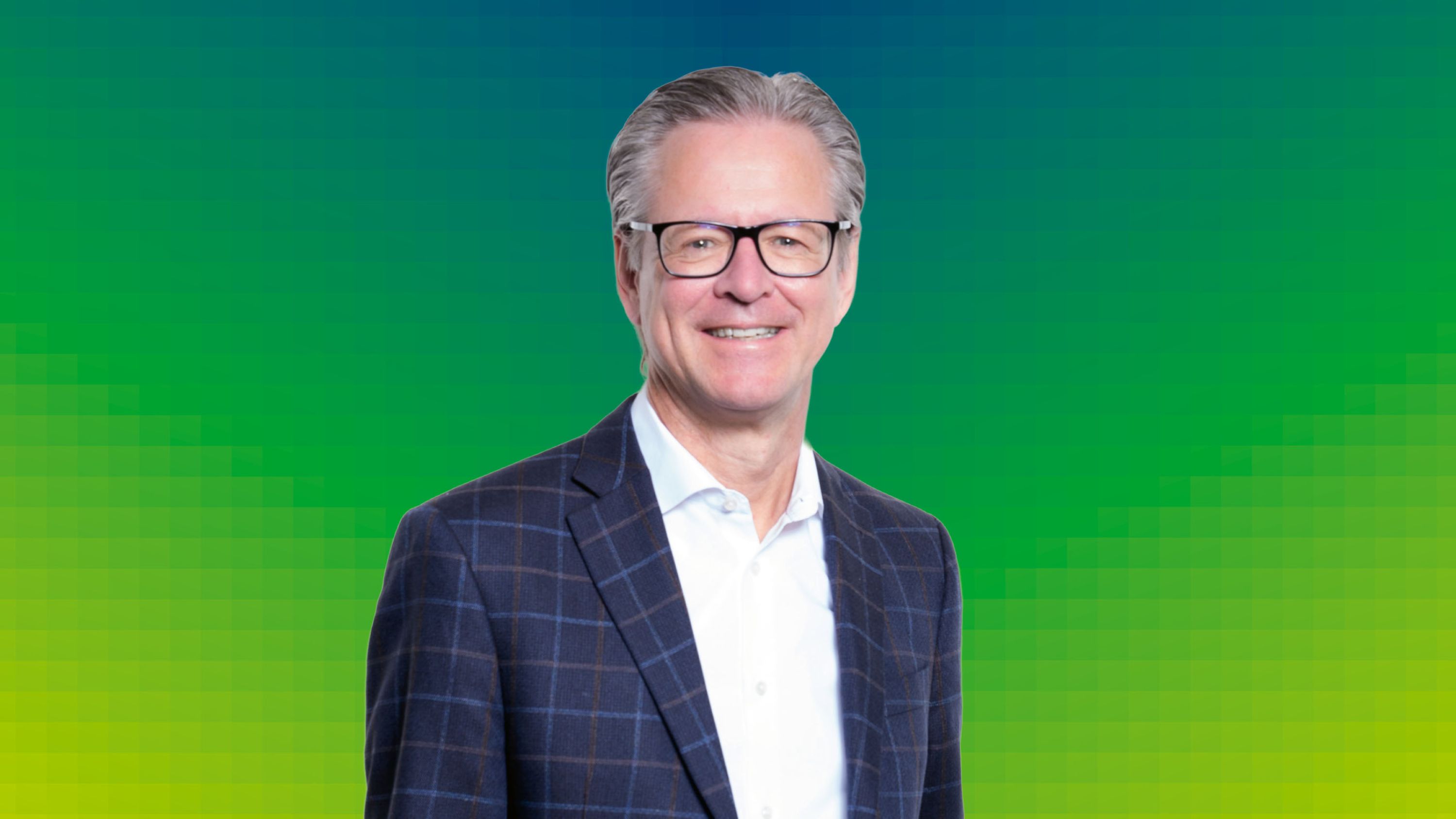 Jörg Auf der Maur, Responsabile Finanze e Servizi