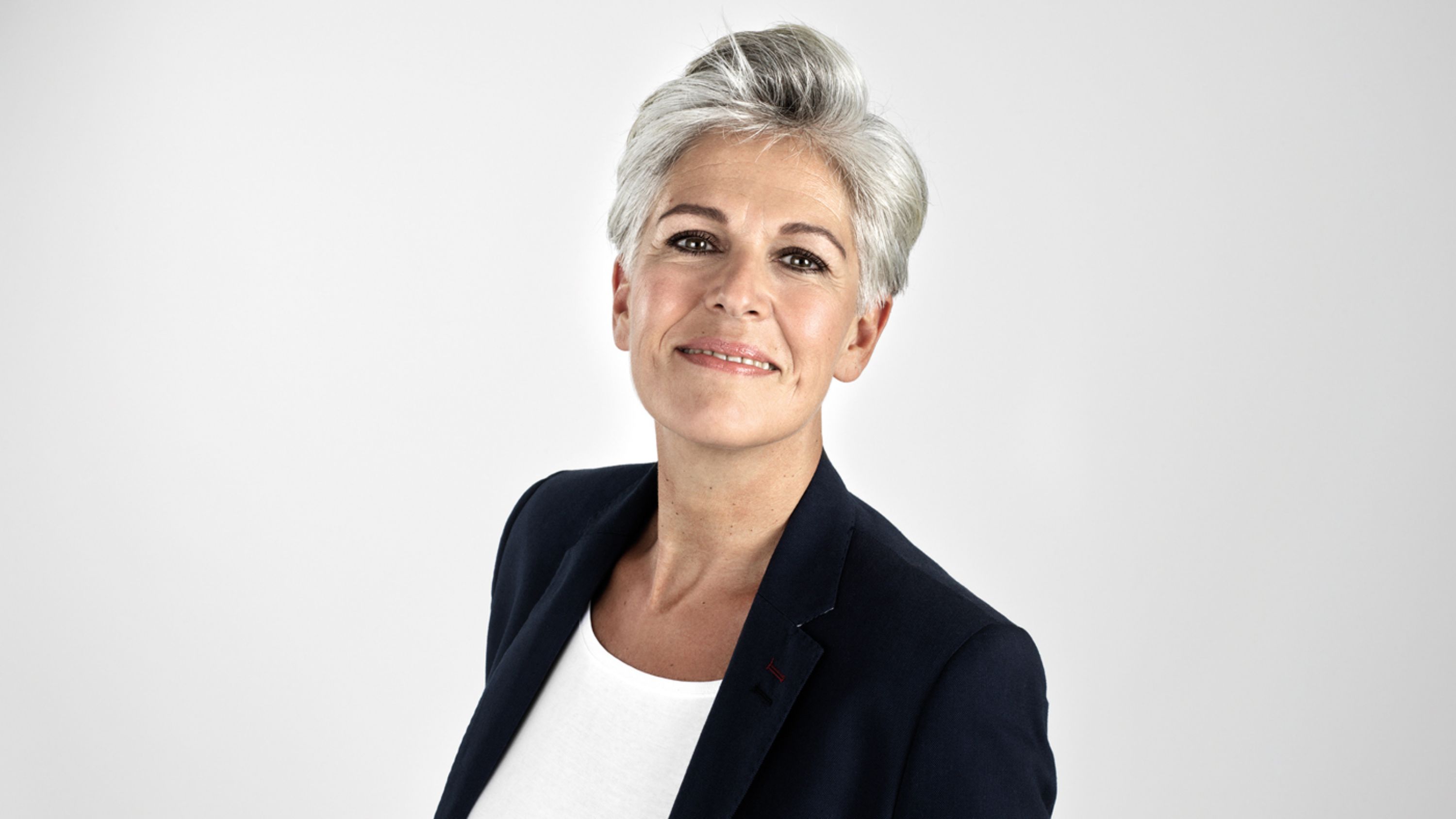 Seniorin Blaser von vorne 1