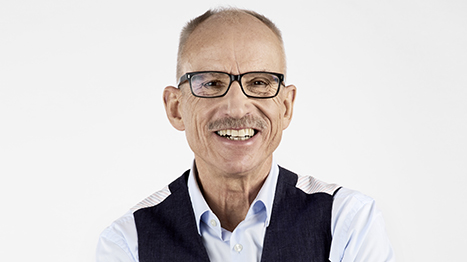 Ein älterer Herr